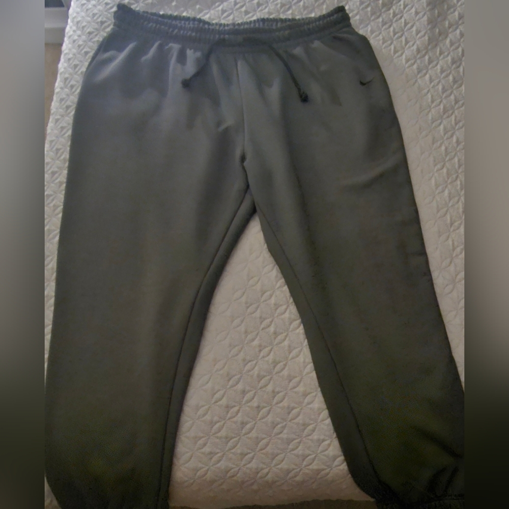 Men's Olive Green Pants